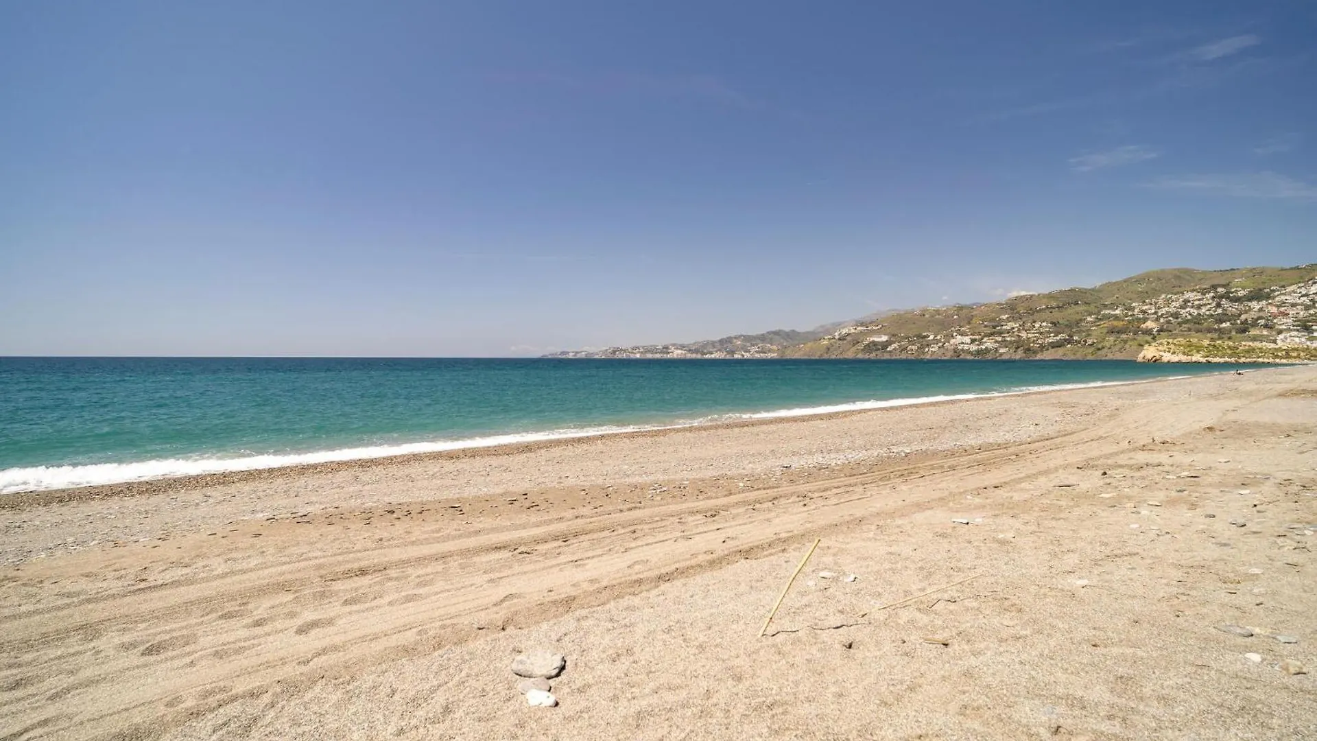 4 Bedroom Awesome Home In Salobreña 0*,