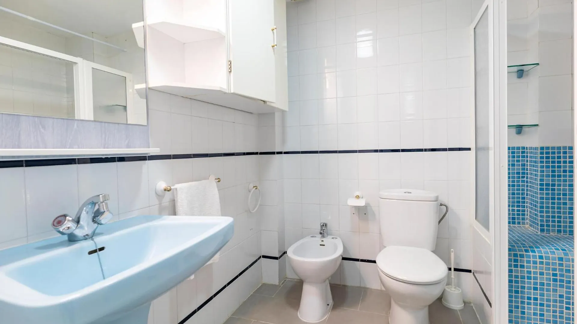 4 Bedroom Awesome Home In Salobreña Сasa de vacaciones